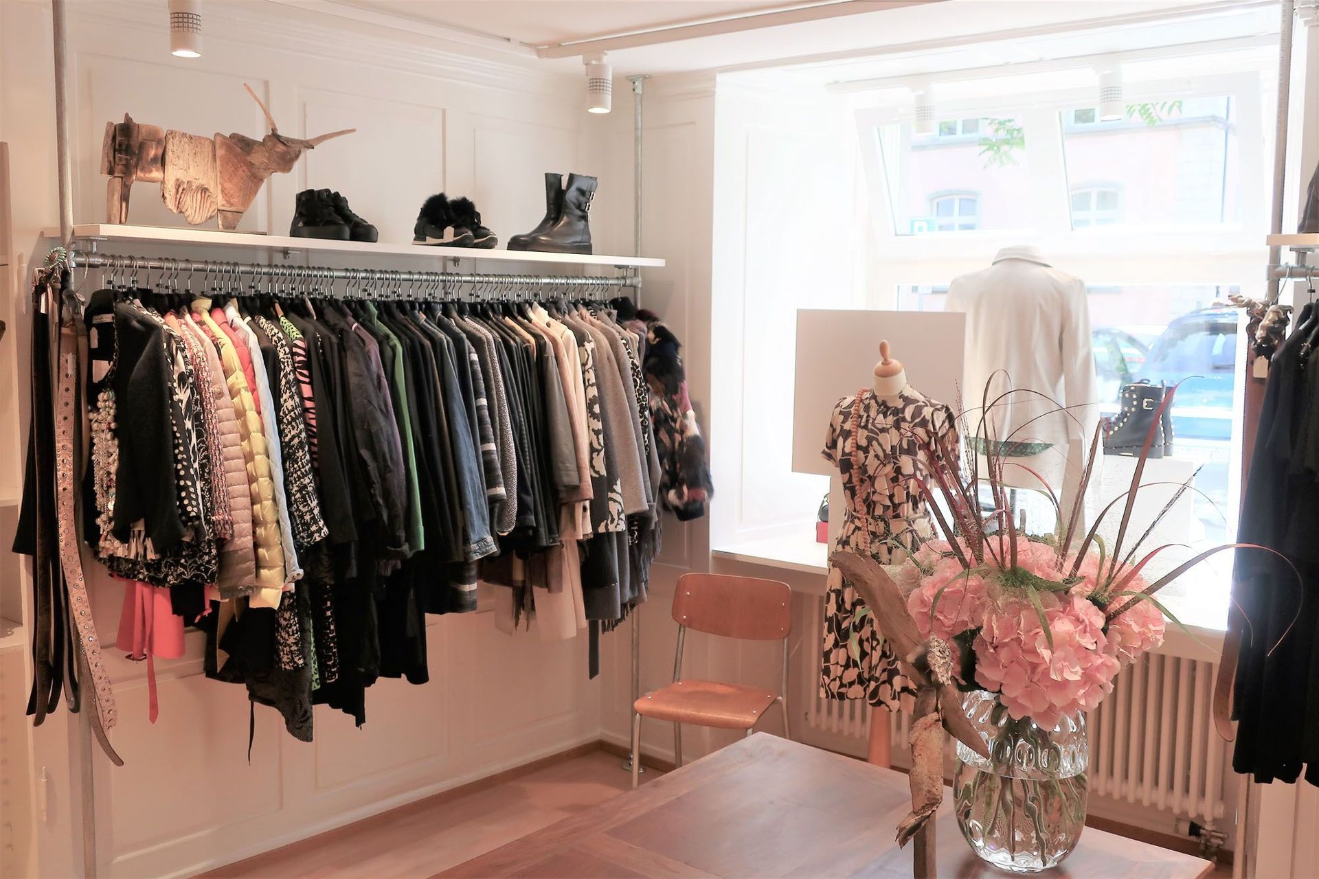 DEUXIÈME Second Hand Boutique