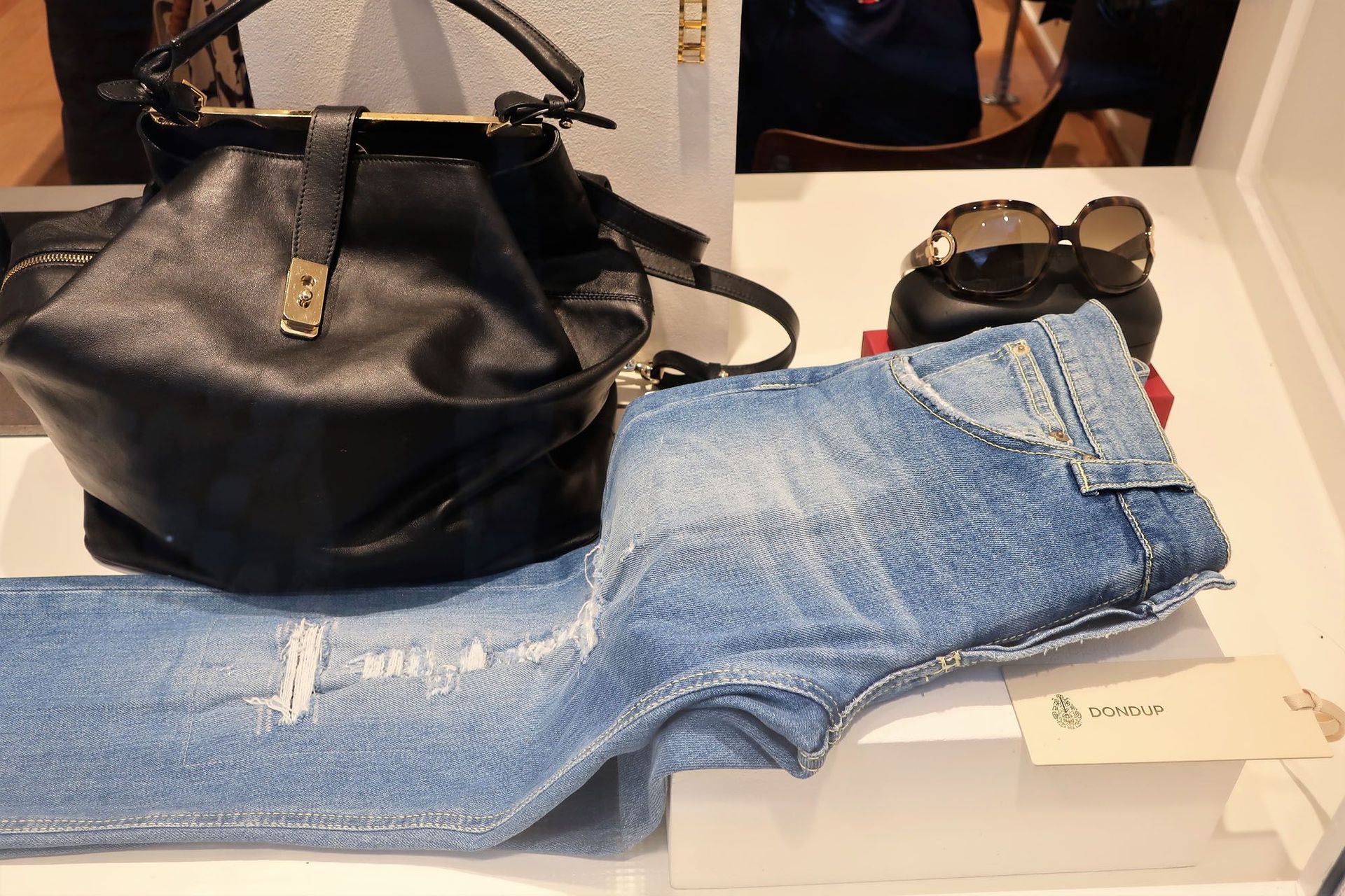 DEUXIÈME Second Hand Boutique