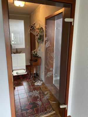 Ganzglastür Sandstrahlmuster