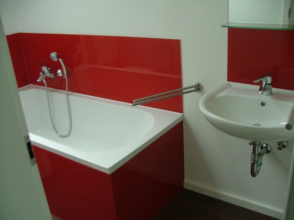 Wandverkleidung im Bad