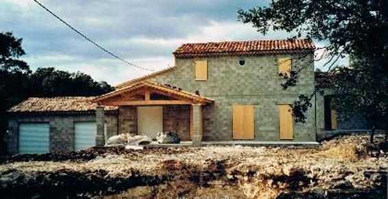 Extension de maison, travaux de maçonnerie