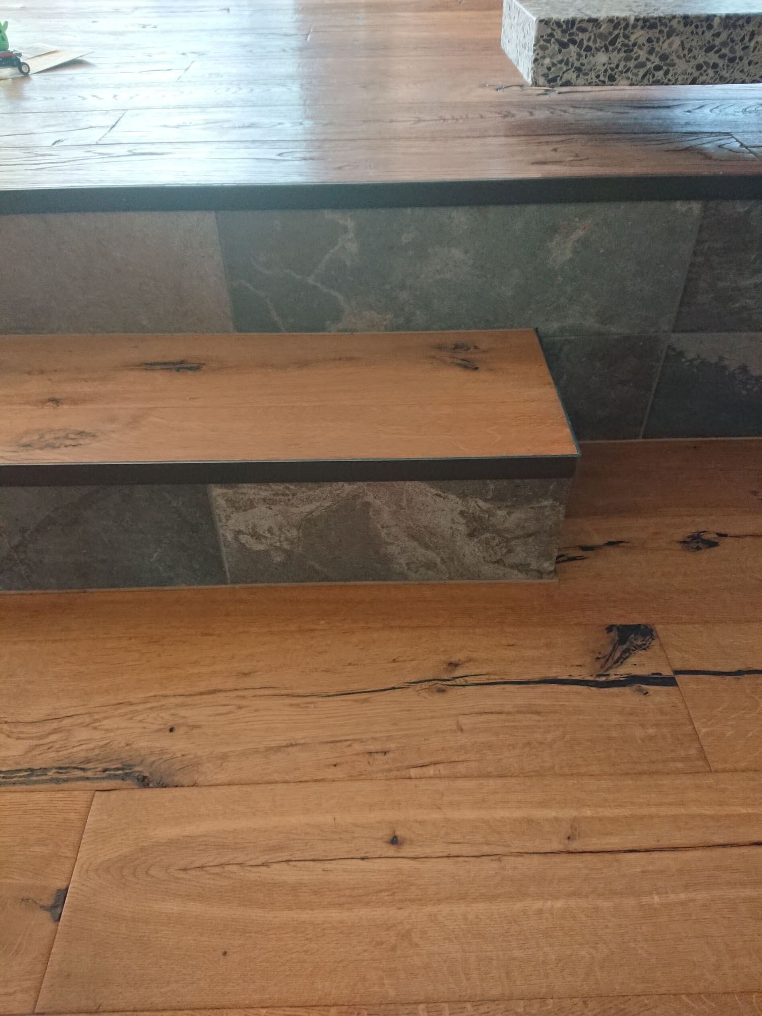 Boden- & Plattenbeläge - Stebler Umbau & Renovation in Busswil BE