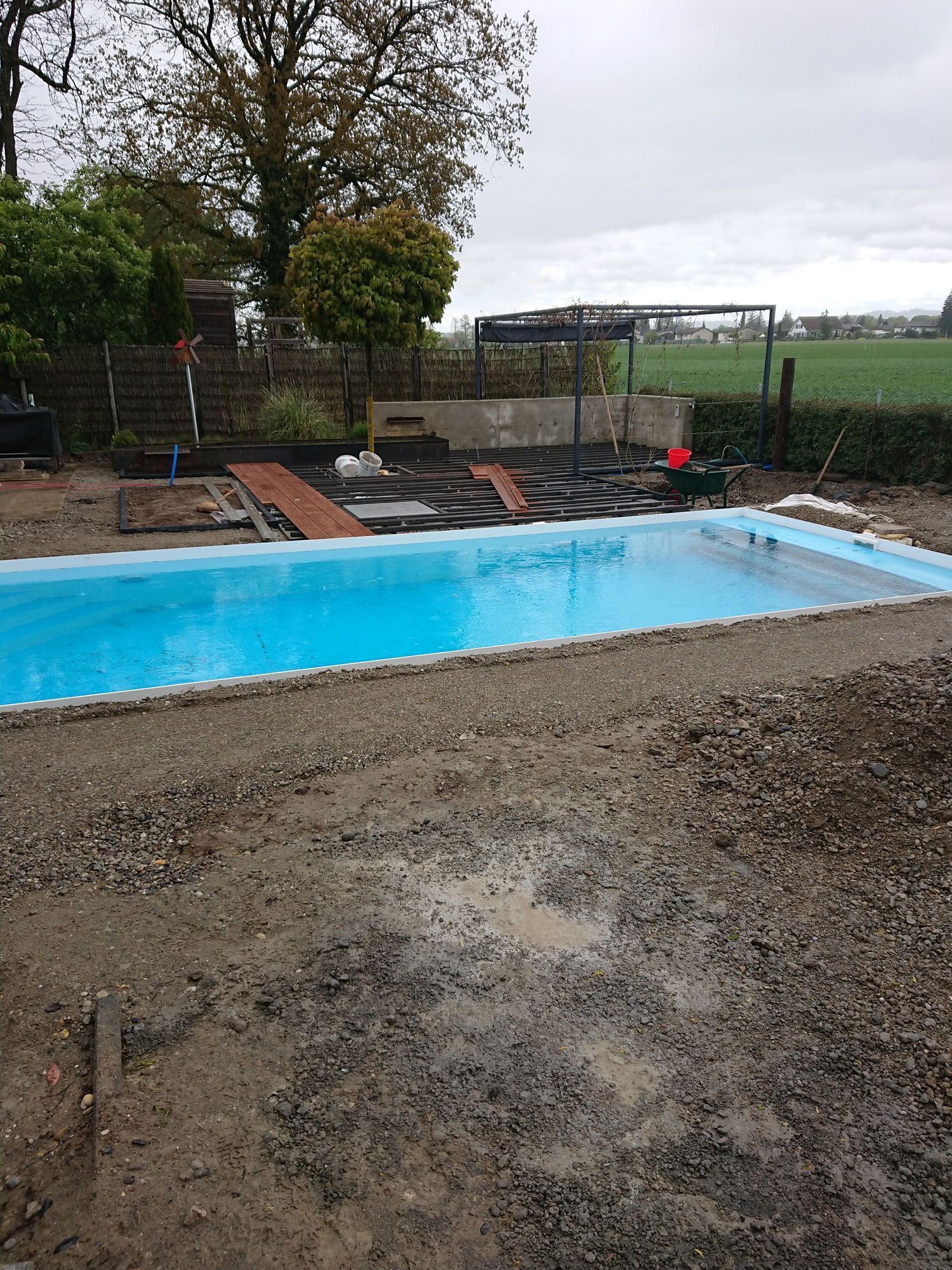 Terasse und Steingarten - Stebler Umbau & Renovation in Busswil BE