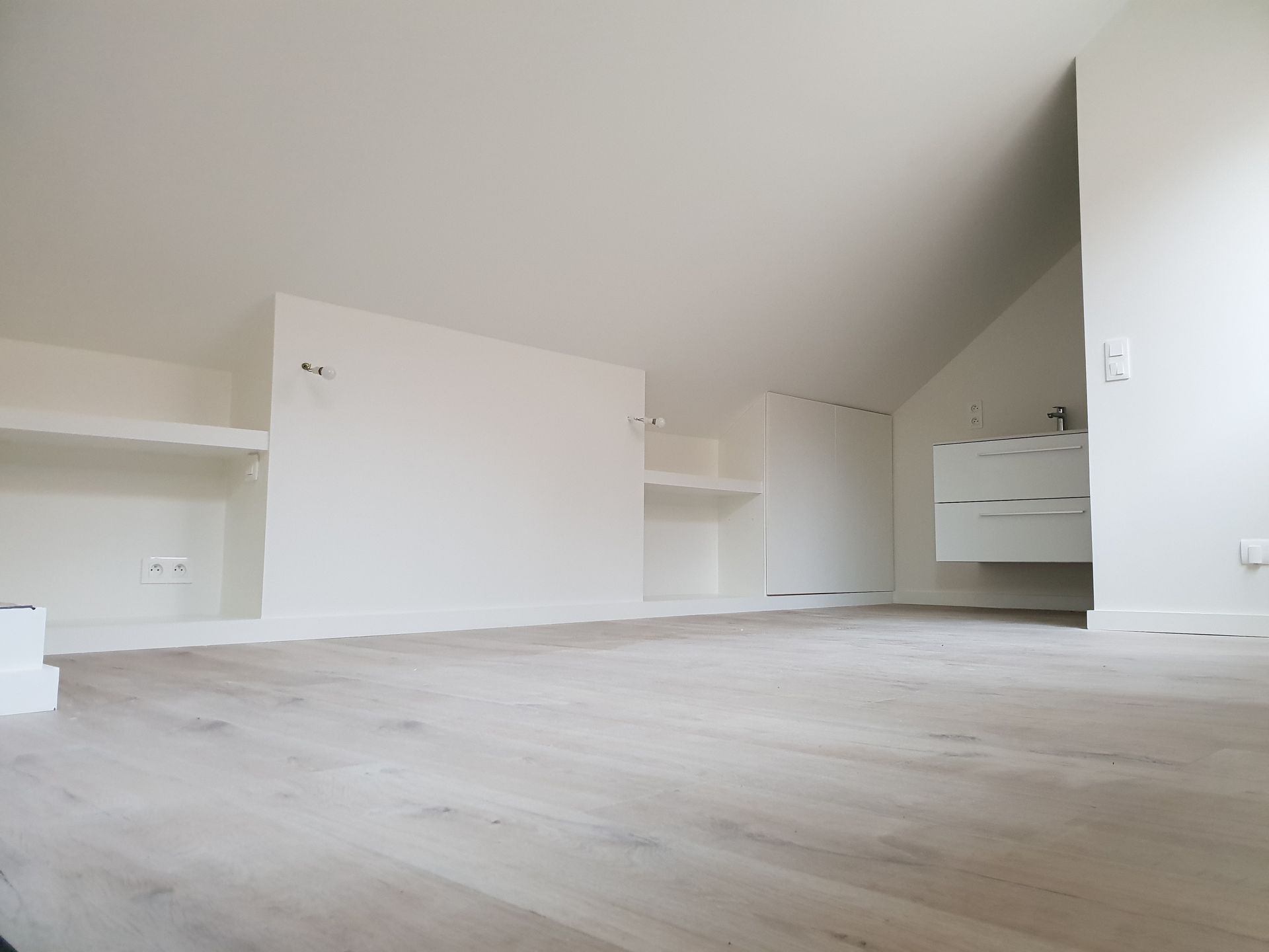 Une chambre en cours de rénovation