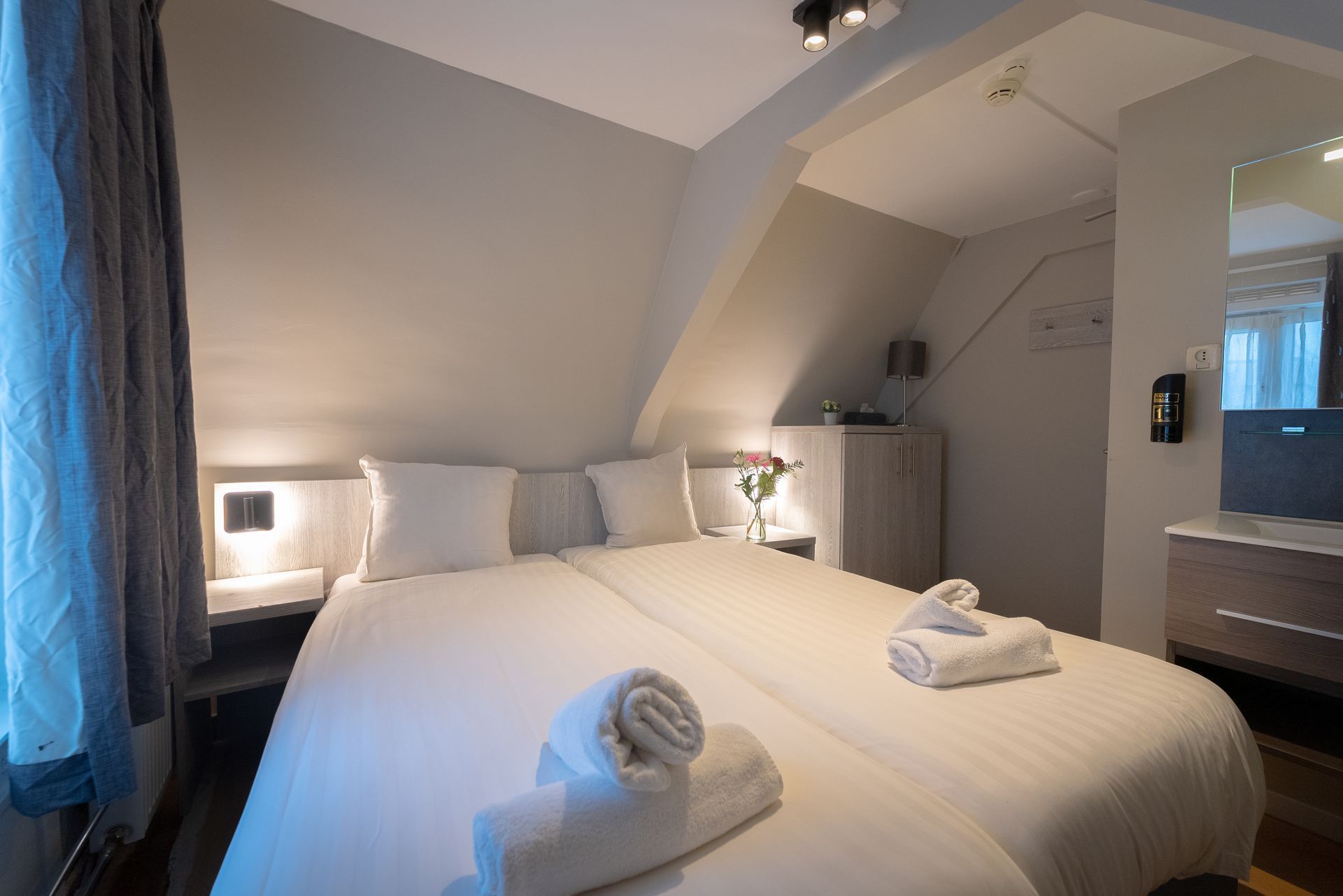 Twin Room with Private Bathroom in Amsterdam near canals