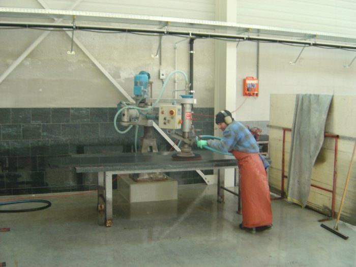 MGS Natursteine AG - Produktionshalle