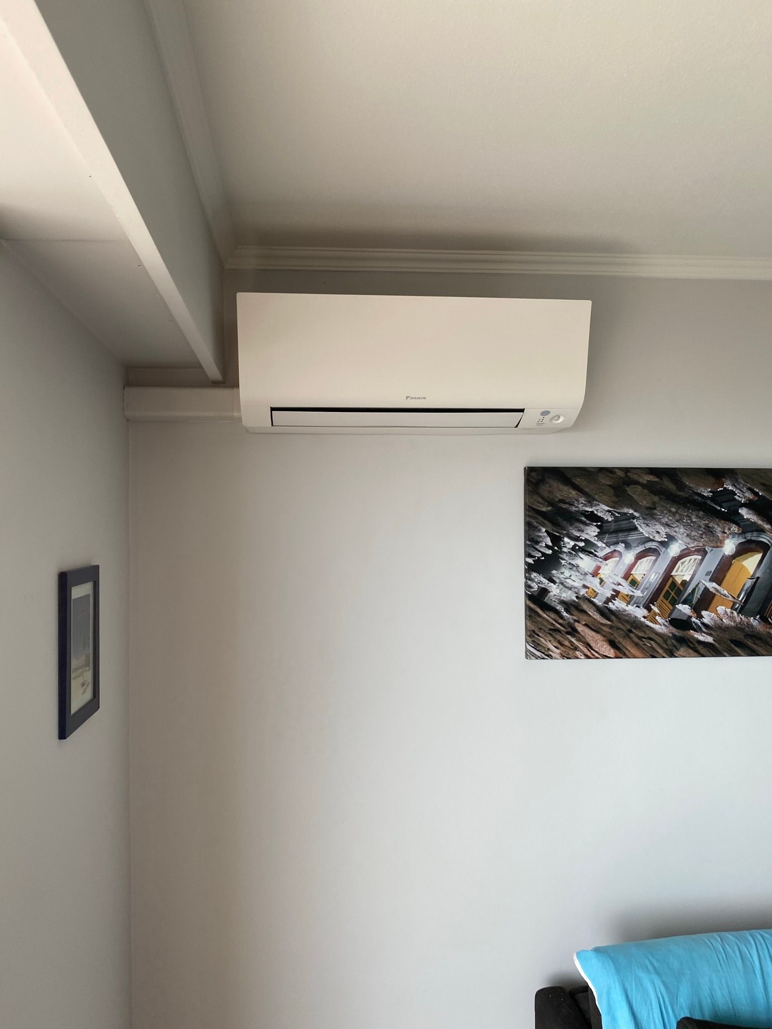 Climatisation réversible blanche