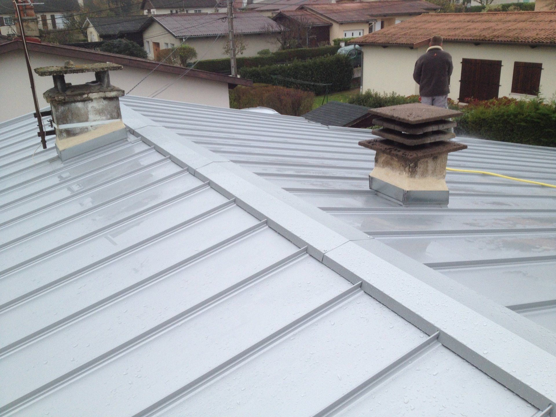 Toiture en zinc terminée