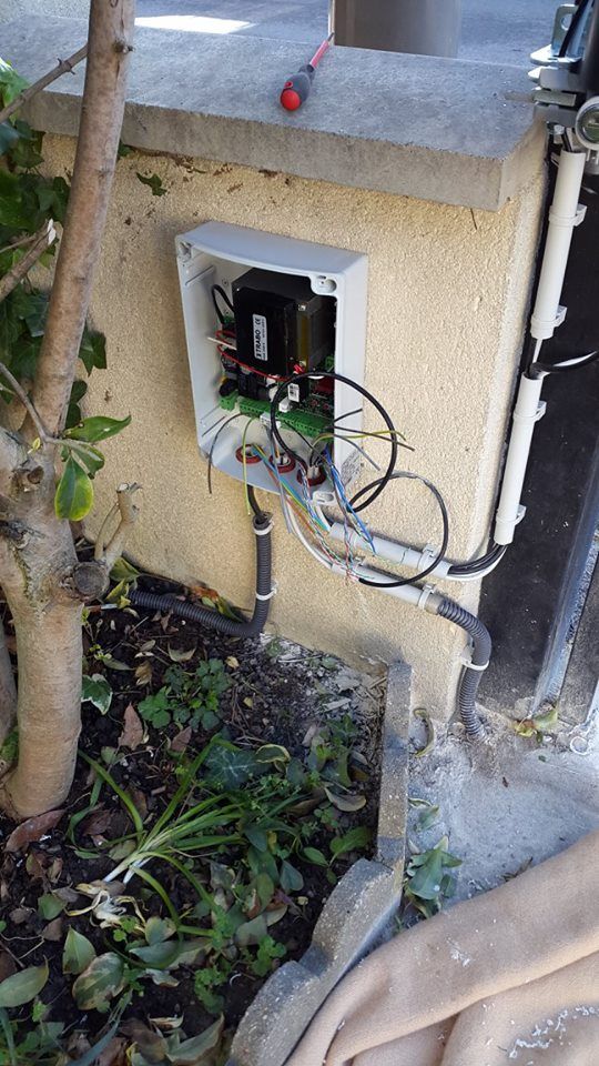 Boîte de motorisation portail