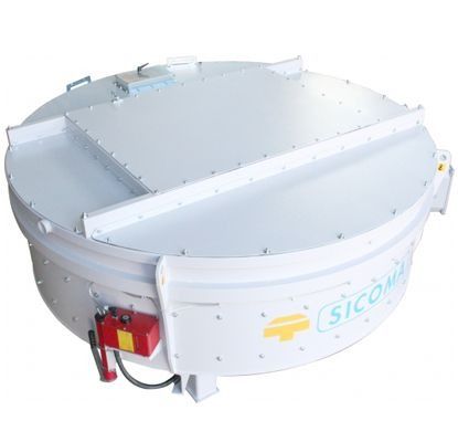 Máquina circular industrial blanca con un panel lateral de marca y un componente de control rojo.