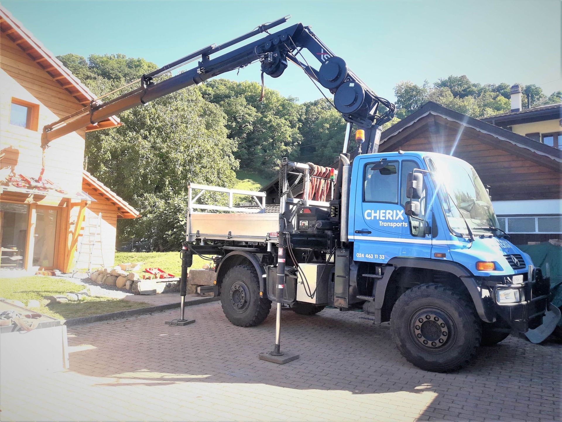 Camions-grues & fournitures