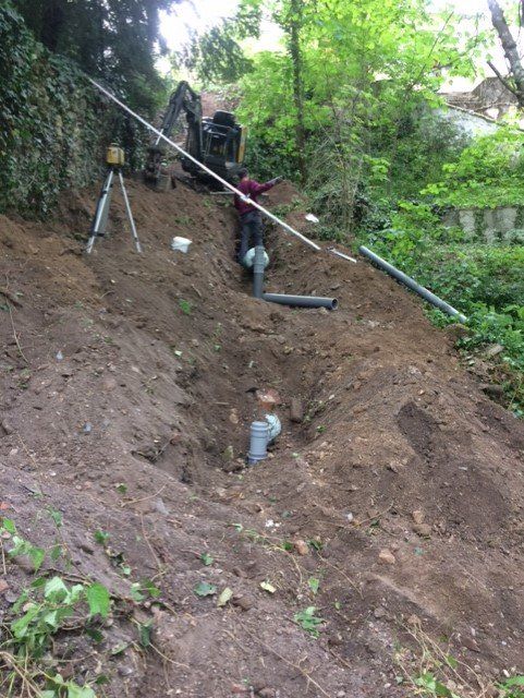 Assainissement sur terrain en pente