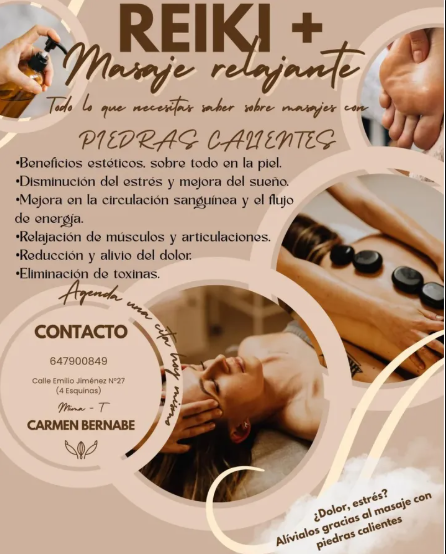 Una mujer se depila las cejas con un hilo.