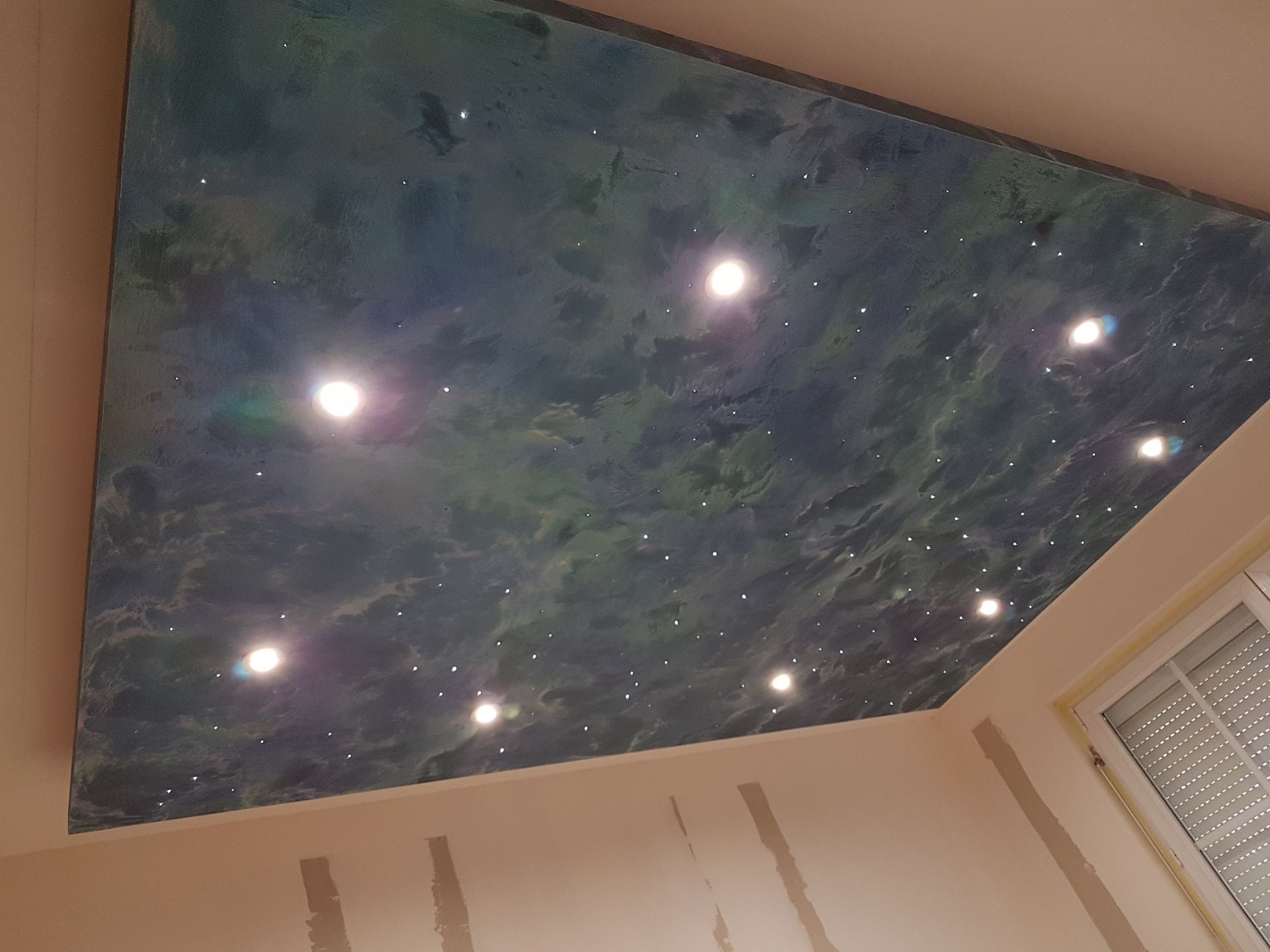 Panneau décoratif imitant un ciel étoilé