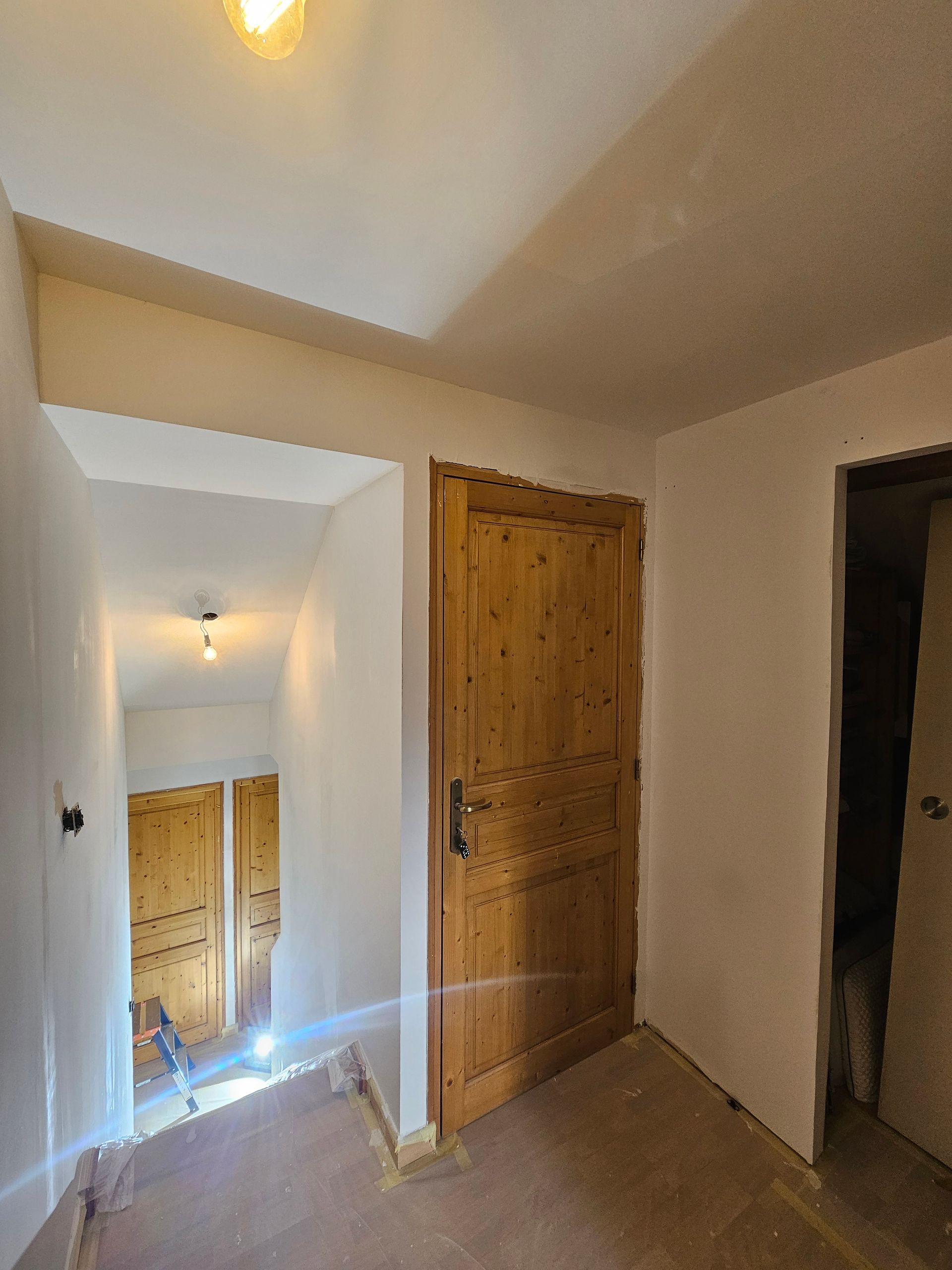 L'intérieur d'une maison avant les travaux de rénovation