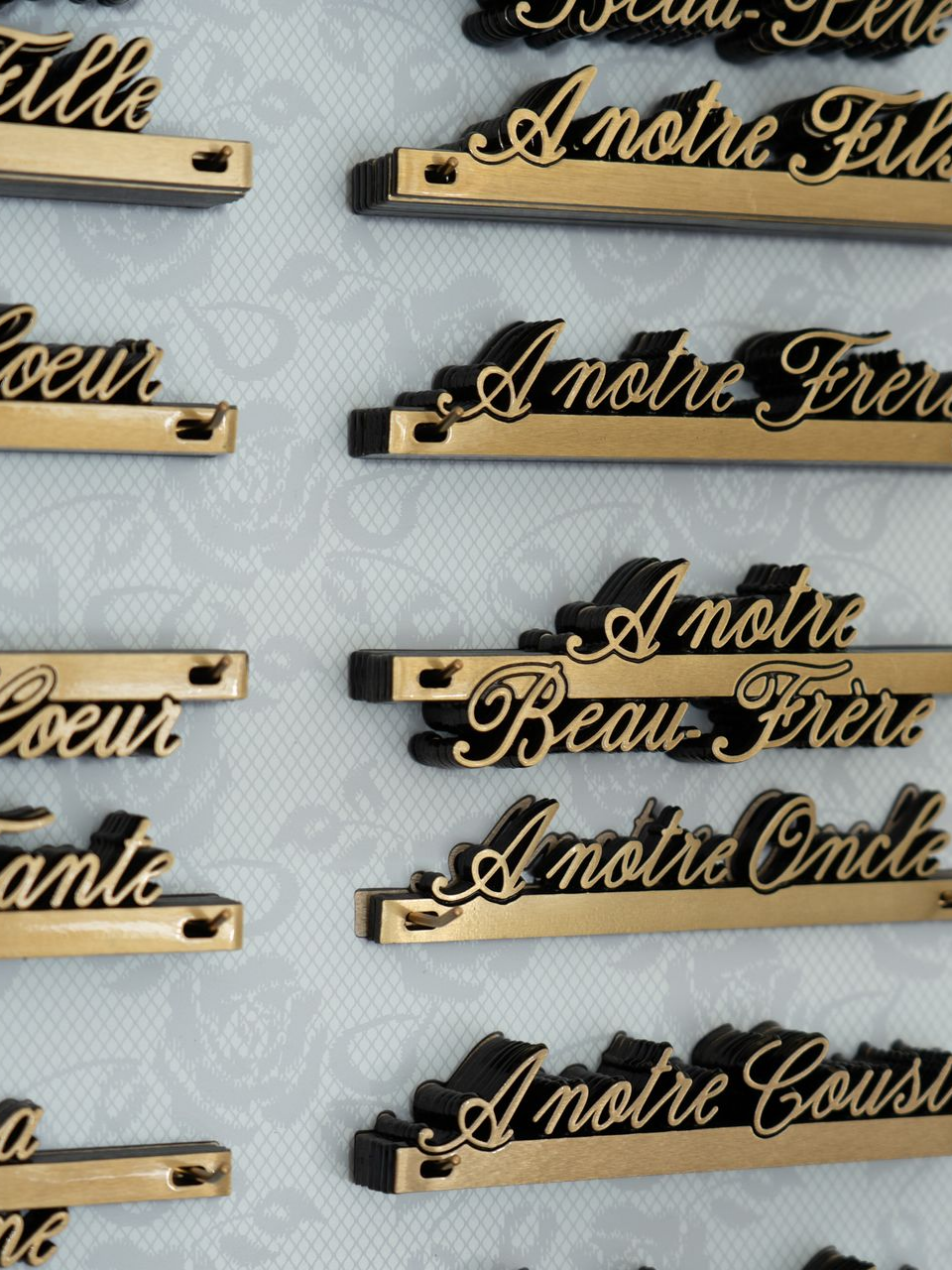 Plaques funéraires.