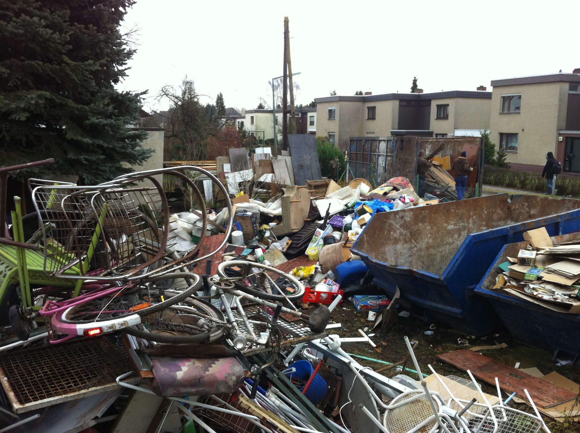 Beräumung eines Messigrundstücks