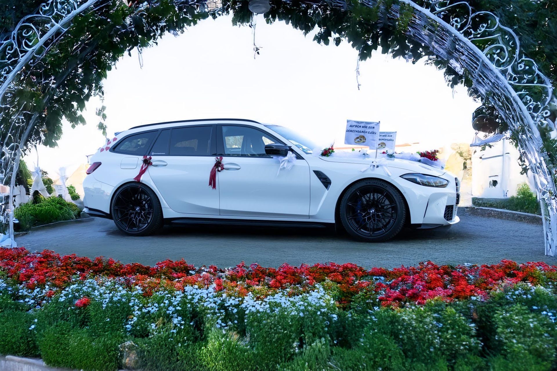 BMW M3 Touring Competition als Hochzeitsauto Seite