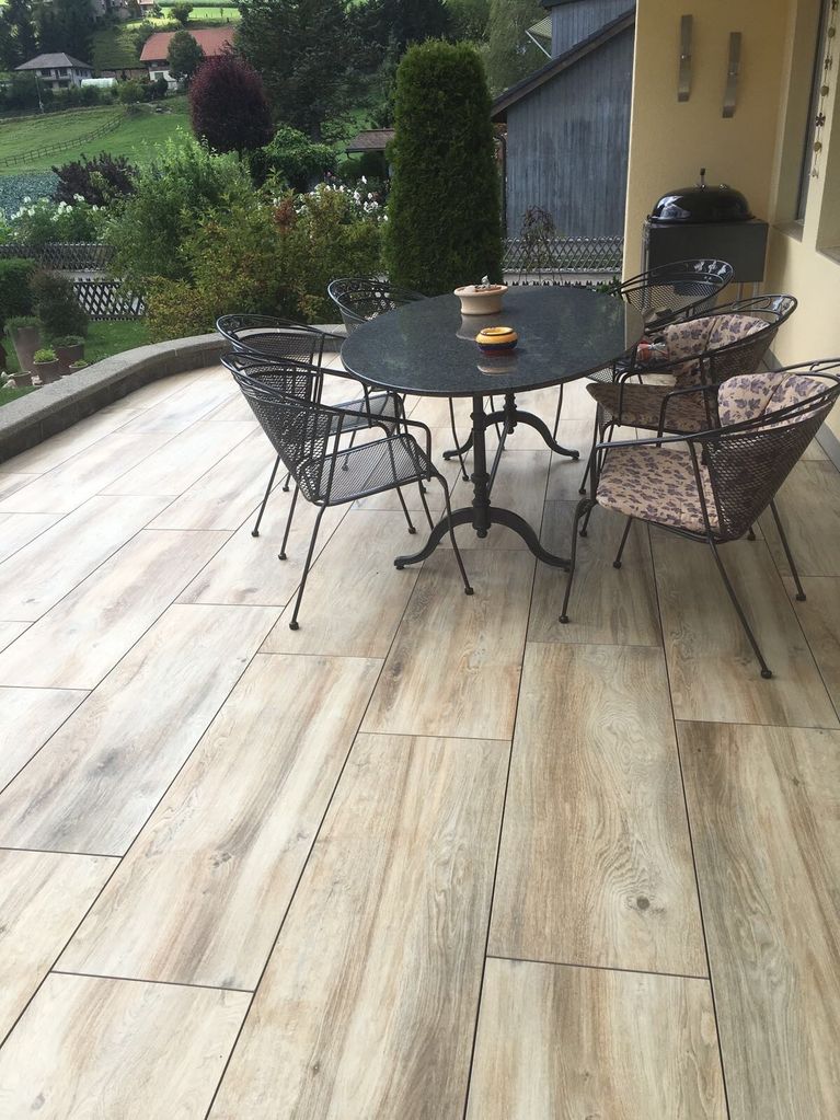 Plattenleger - HB Keramische Wand- u. Bodenbeläge - Kaufdorf