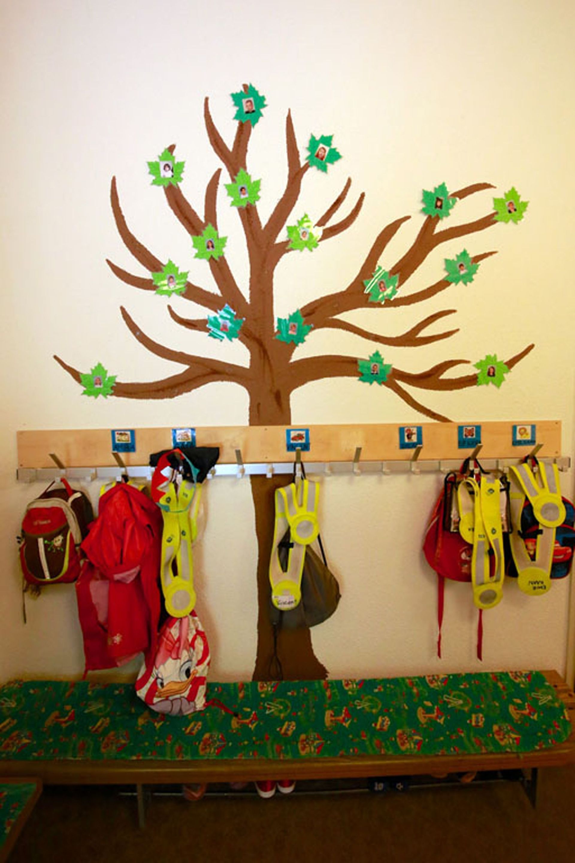 KIGA Spielplatz / Garten