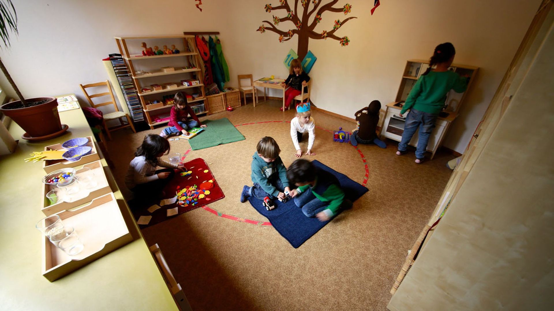 KIGA Spielplatz / Garten