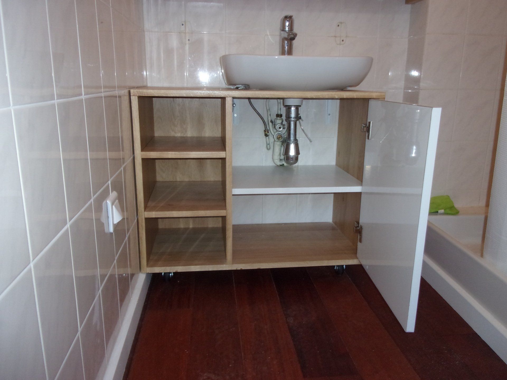 Meuble sous vasque