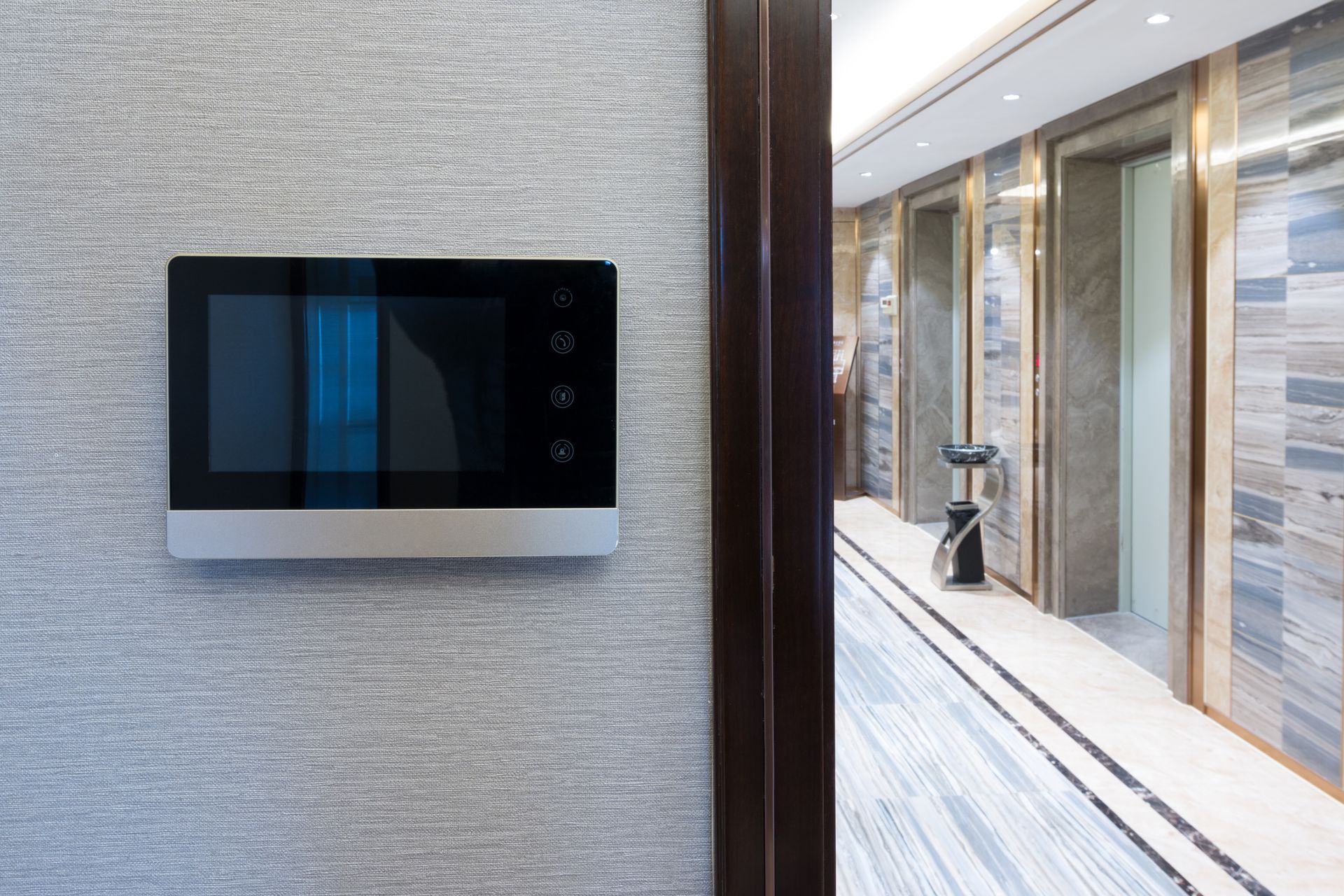 Boitier d'interphone