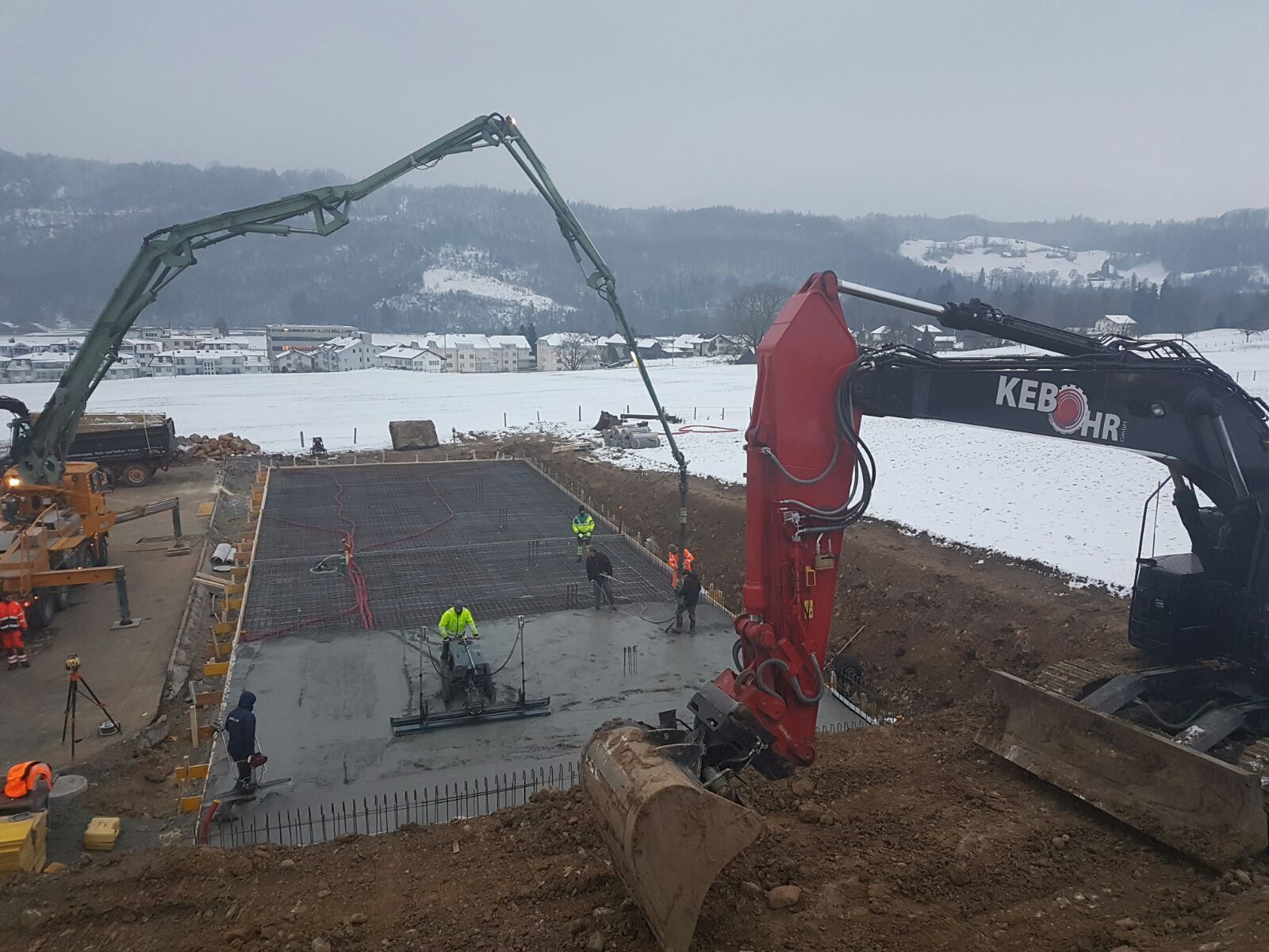 TiefbTiefbau- und Aushubarbeiten - KEBOHR GmbHau- und Aushubarbeiten - KEBOHR GmbH