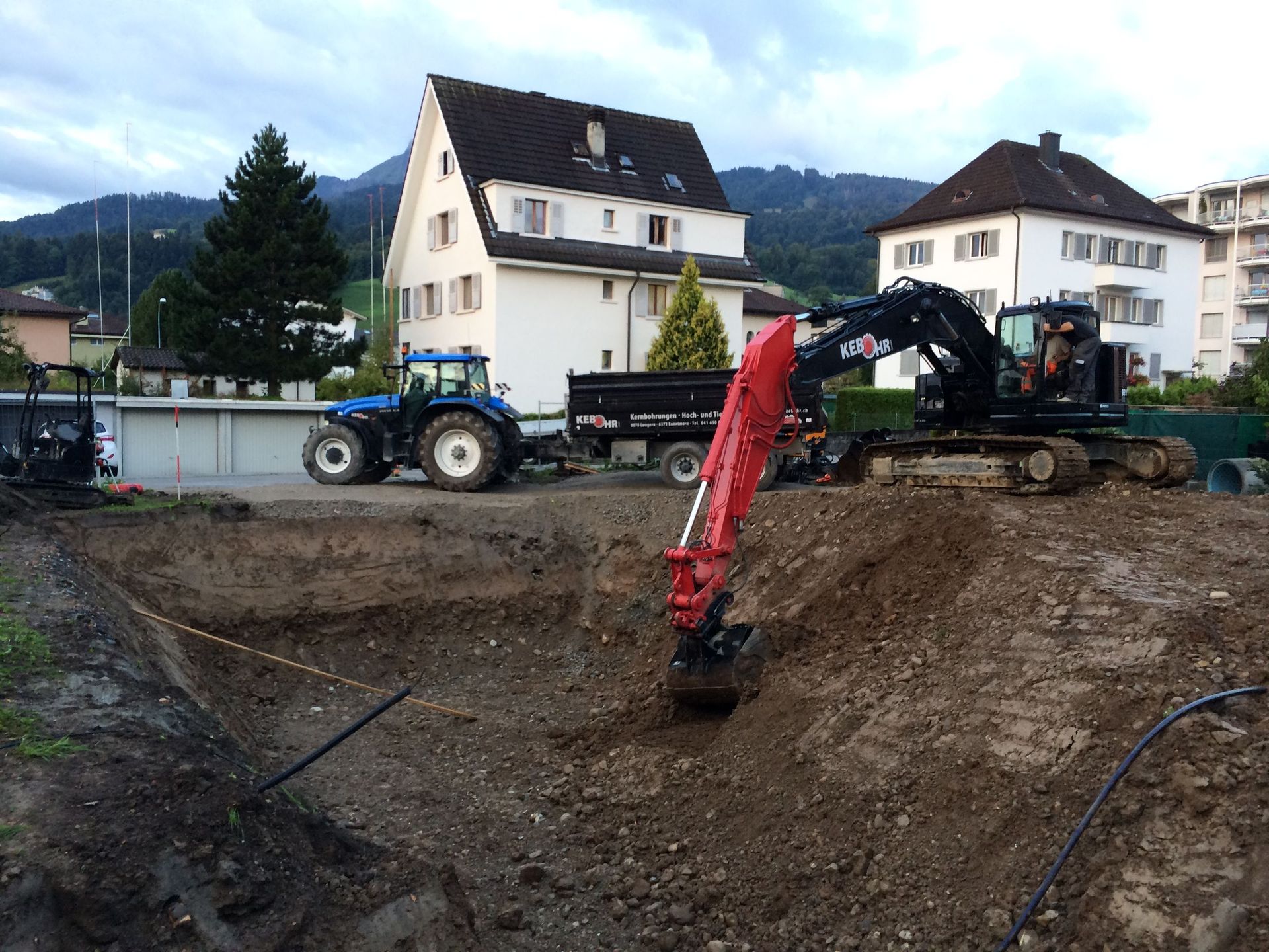 Tiefbau- und Aushubarbeiten - KEBOHR GmbH