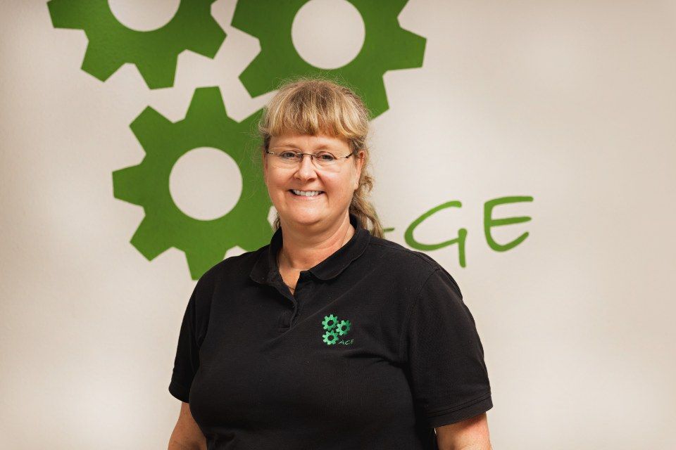 Evelyn Barnstorf AGE Arbeitsgemeinschaft Ergotherapie - Praxis für Handtherapie