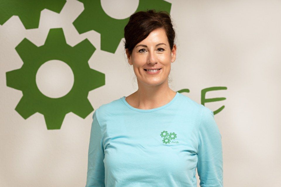 Kerstin Schmitt AGE Arbeitsgemeinschaft Ergotherapie - Praxis für Handtherapie