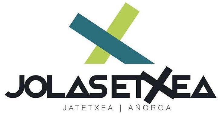 Logotipo de JOLASETXEA con marca geom&eacute;trica verde azulado y lima y peque&ntilde;o texto &ldquo;JATETXEA | ANORGA&rdquo; debajo