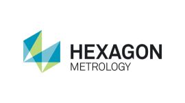 Logotipo de Hexagon Metrology con diseño geométrico en verde azulado y verde. El texto dice