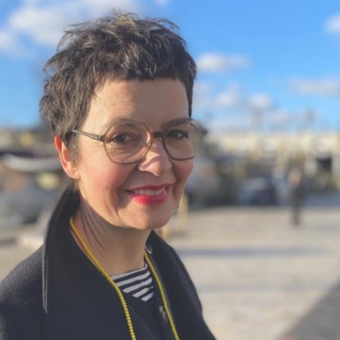 Ulli Buhrow, Dipl. Sozialpädagogin, Systemische Familientherapeutin (DGSF), Atemcoachin Ulli Buhrow, Dipl. Sozialpädagogin, Systemische Familientherapeutin (DGSF) und Atemcoachin