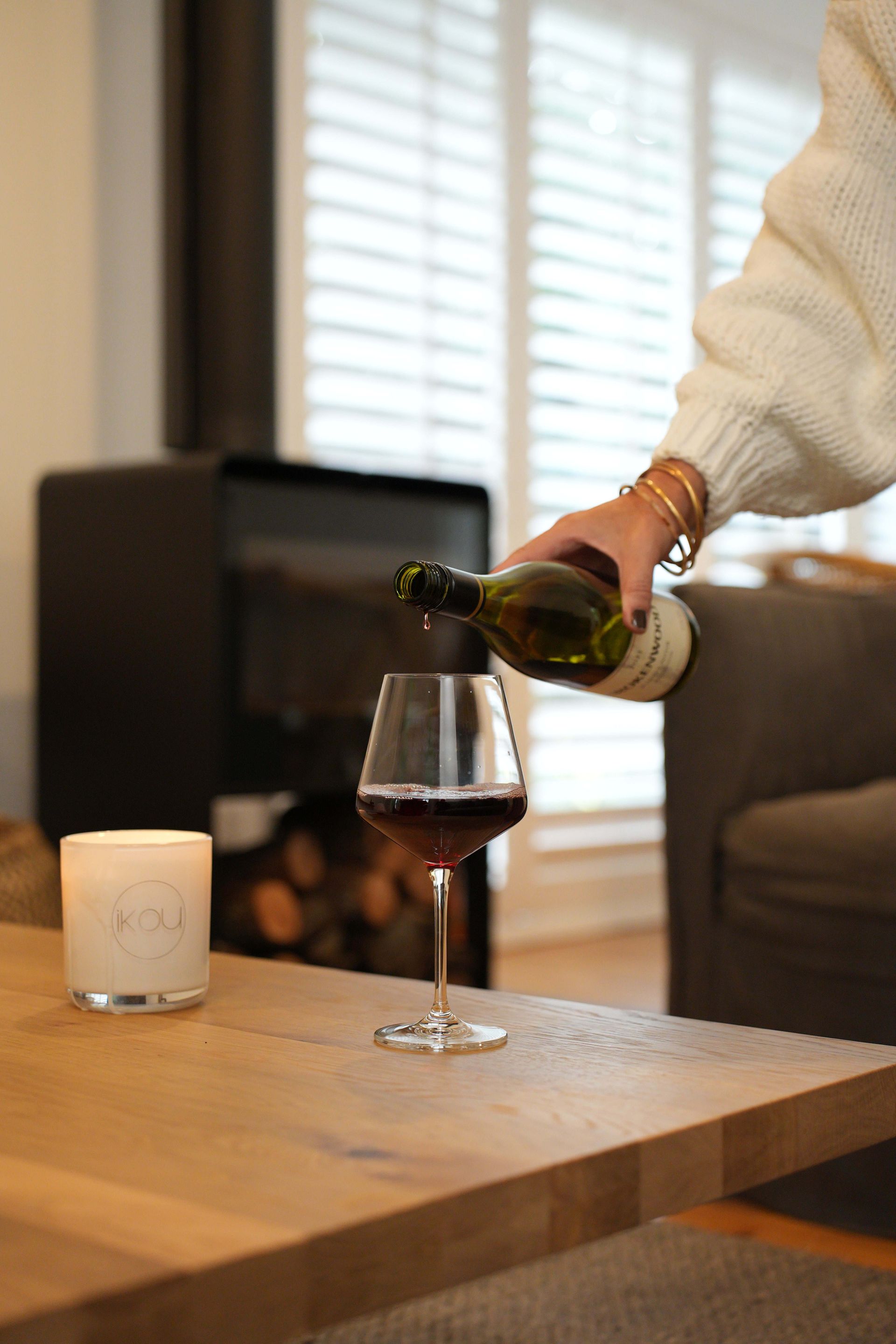 iKOU candle and red wine
