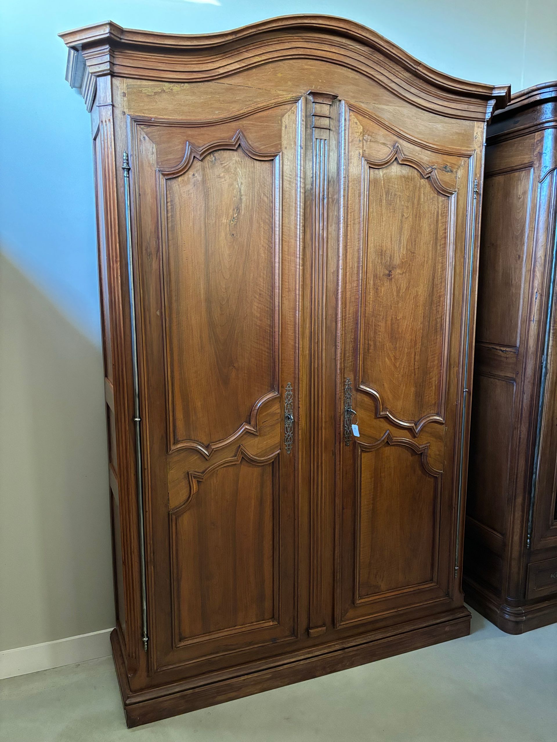 Armoire ancienne