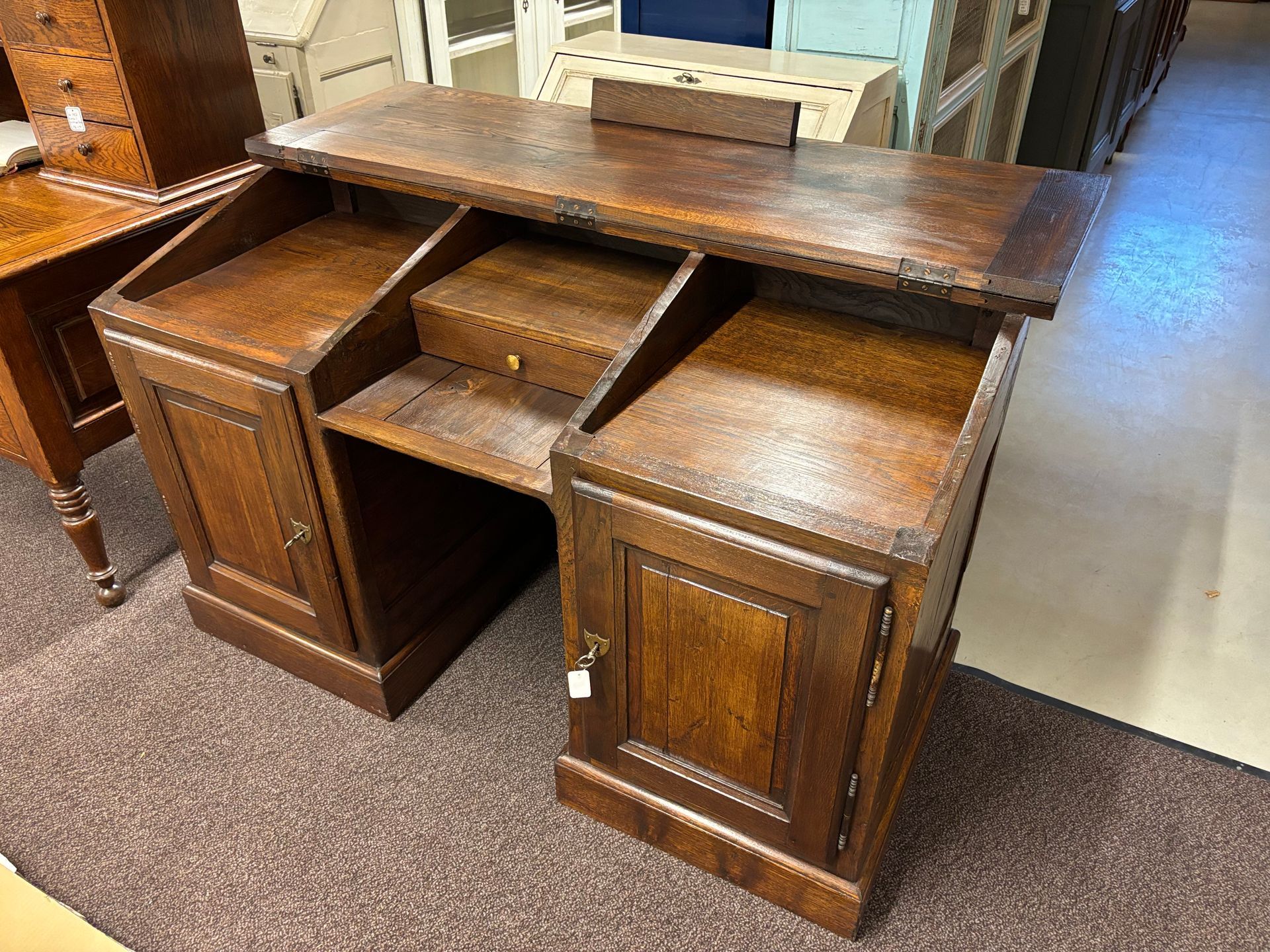 Bureau ancien chêne