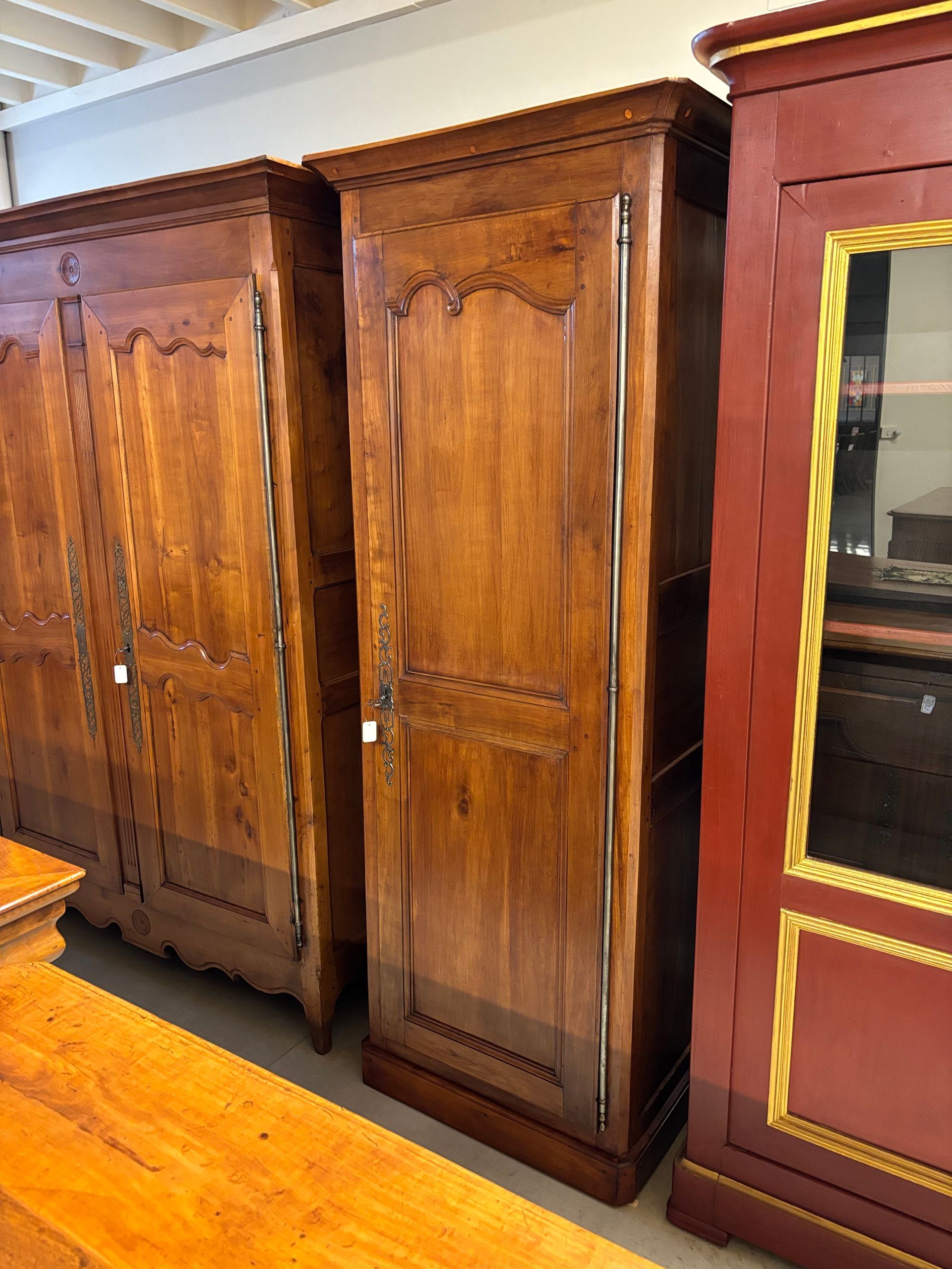 Petite armoire ancienne