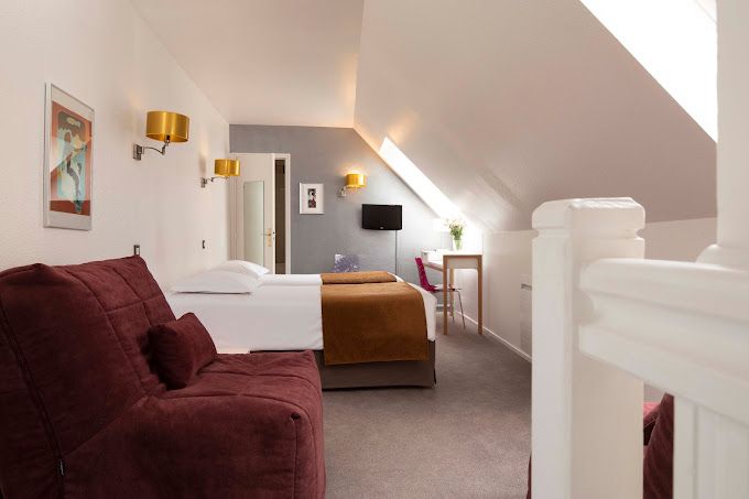 Chambre d'hôtel sous les combles