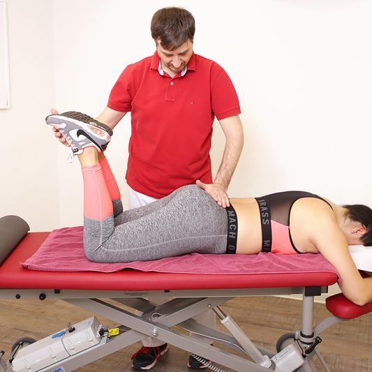 Physiotherapie Kniebeugen