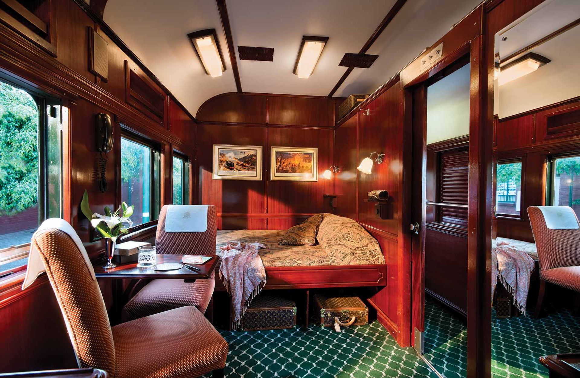 Iconic Rail Journeys | Luxury Train & Cruise Holiday Ideas