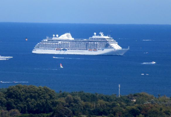 Seven seas explorer cruise review