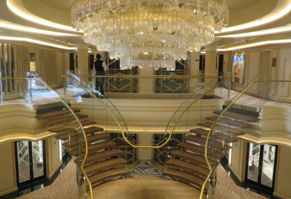 The Atrium on Seven Seas Splendor