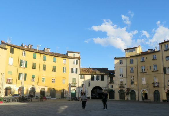 Lucca Tour