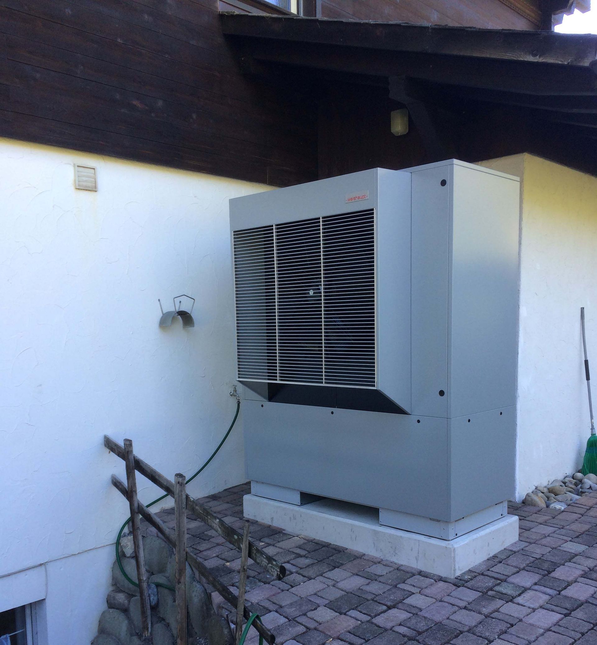 Heizung - Uetendorf - Grossenbacher Haustechnik GmbH