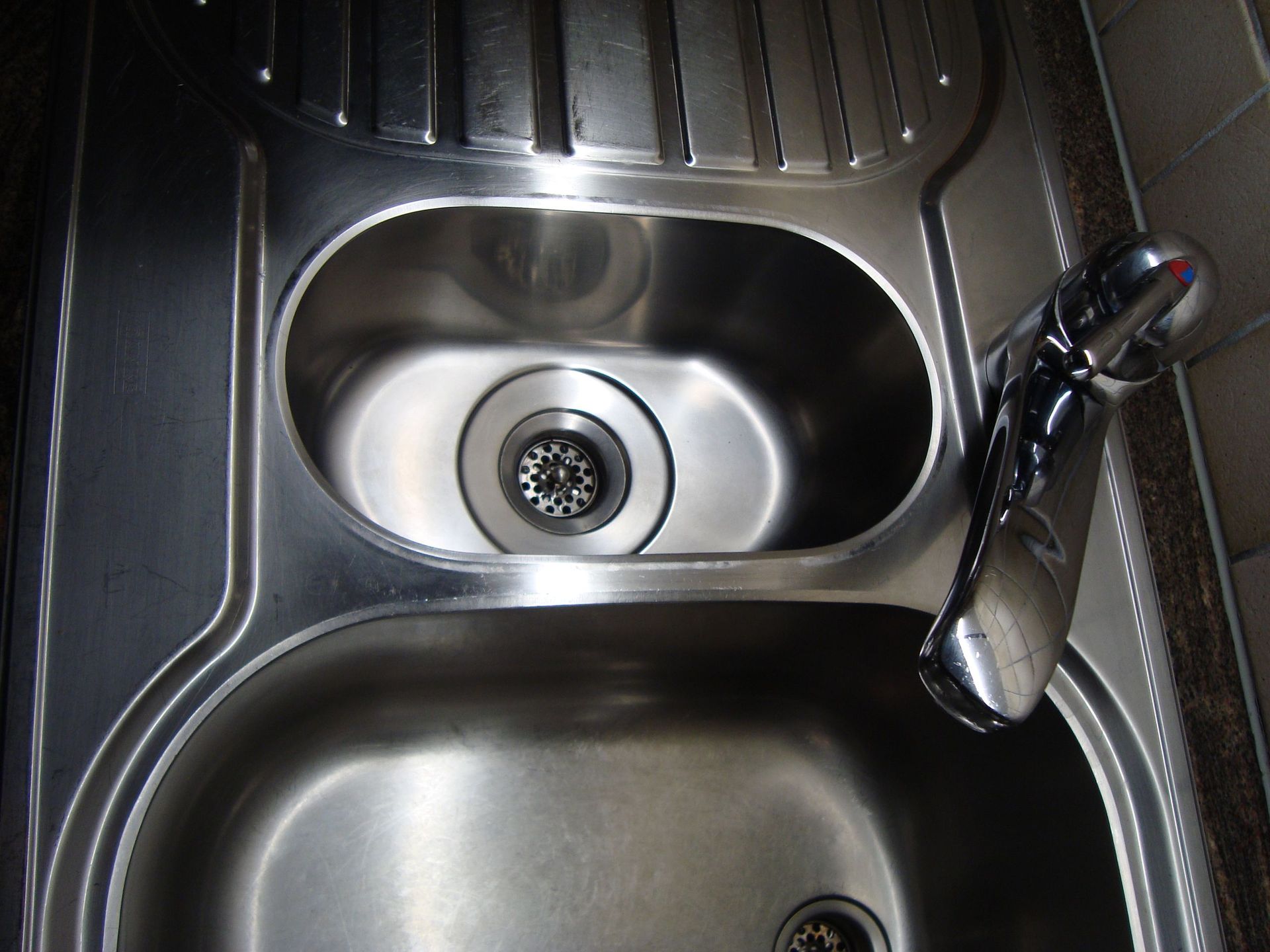 Spülbecken Küche - Fachhandel Trockendampfgeräte