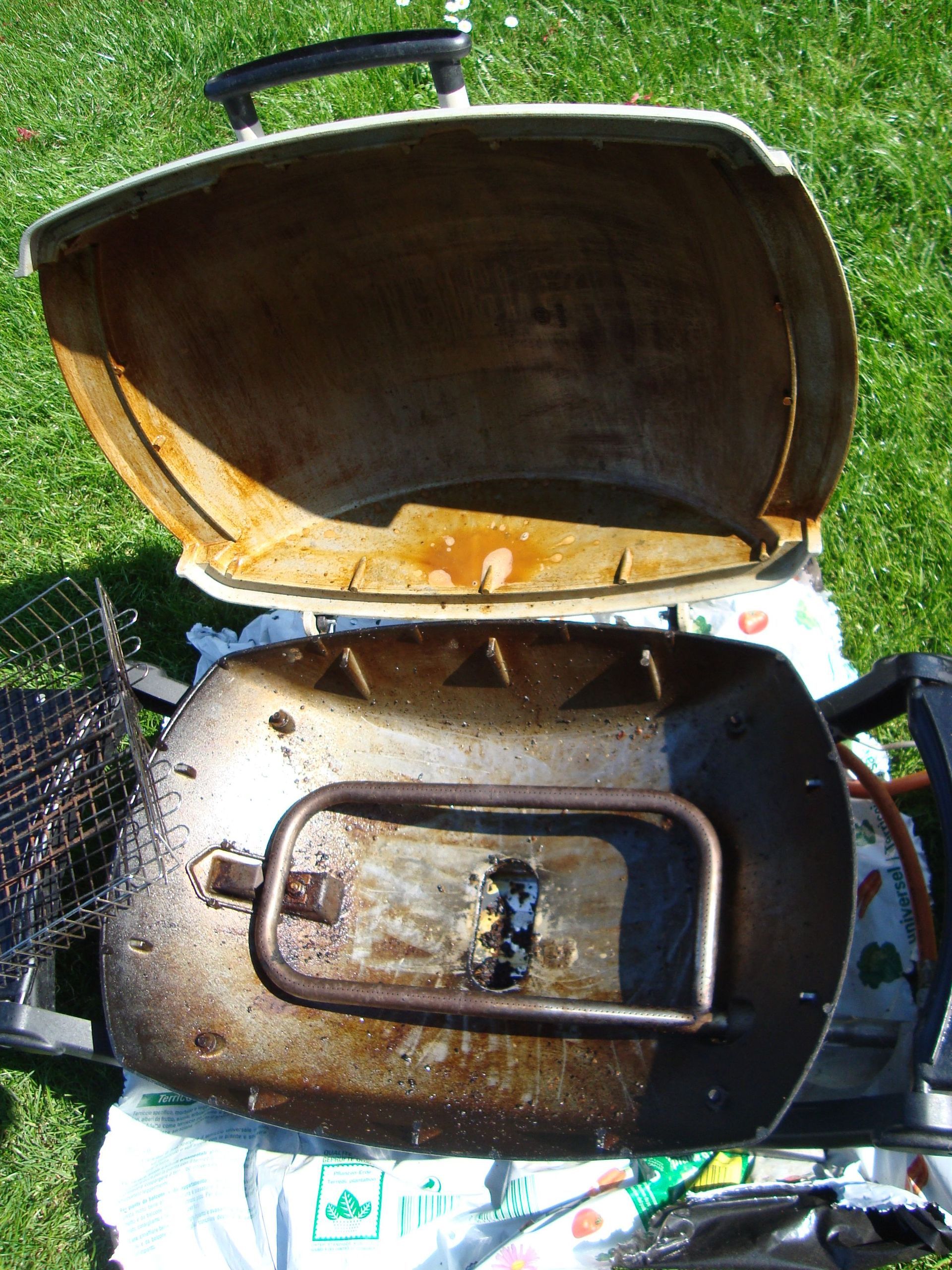 10-jähriger Grill vorher - Fachhandel Trockendampfgeräte