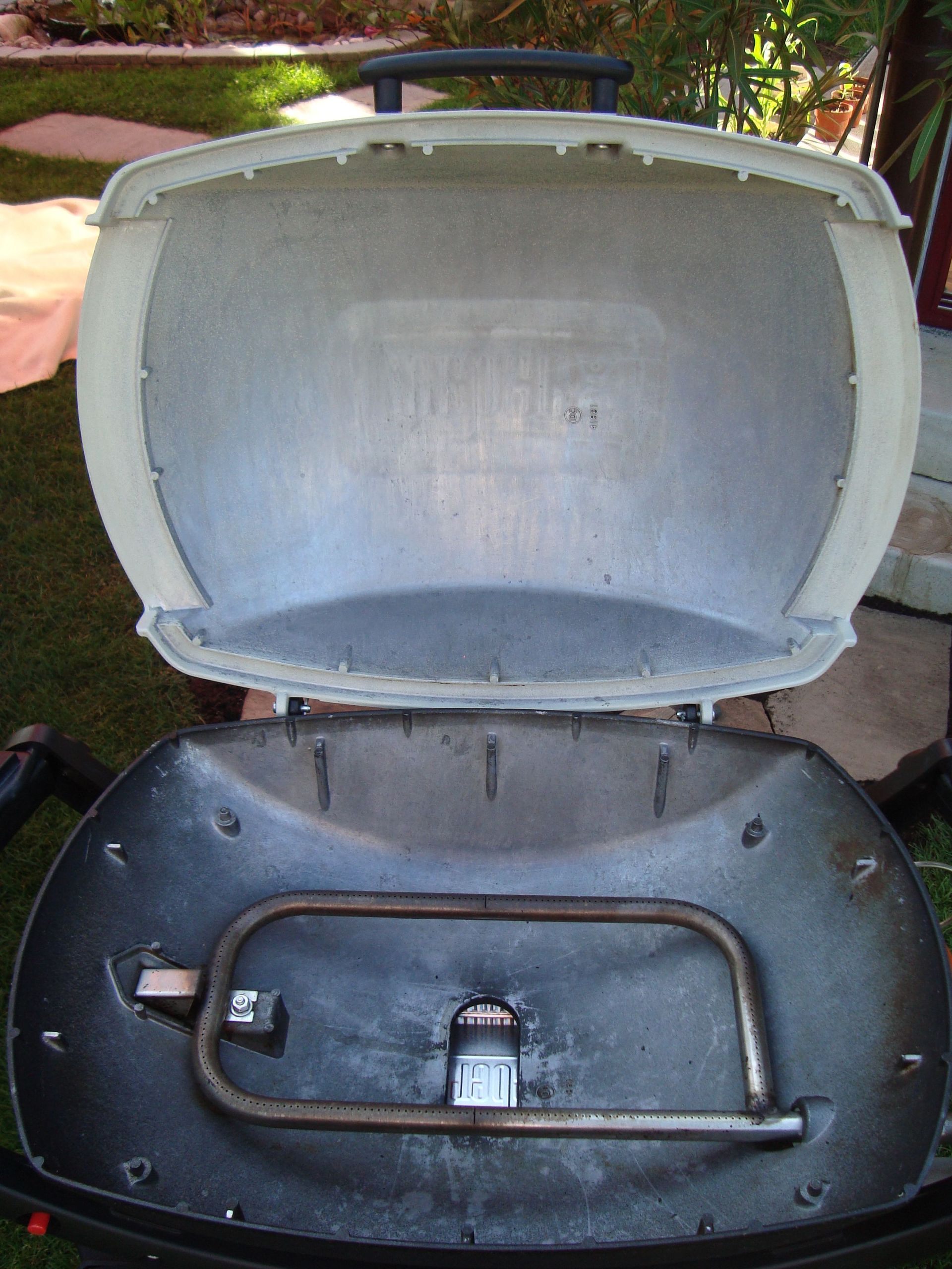 10-jähriger Grill nachher - Fachhandel Trockendampfgeräte