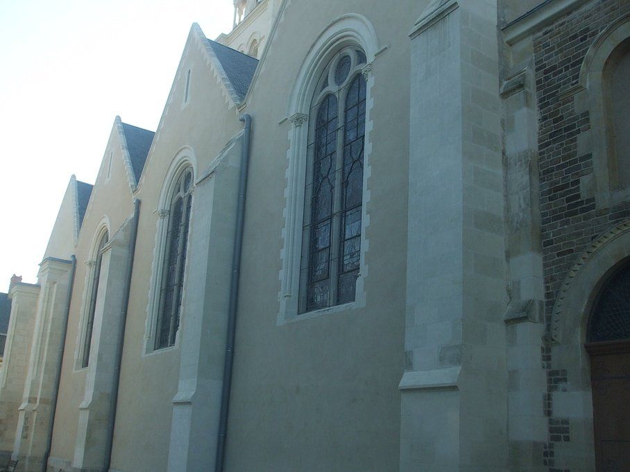 Rénovation d'église par EIRL Castel, tailleur de pierre près de Château-Gontier