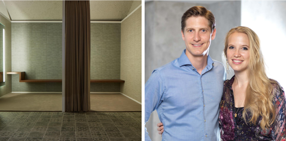 Ein Mann und eine Frau stehen nebeneinander in einem Raum.